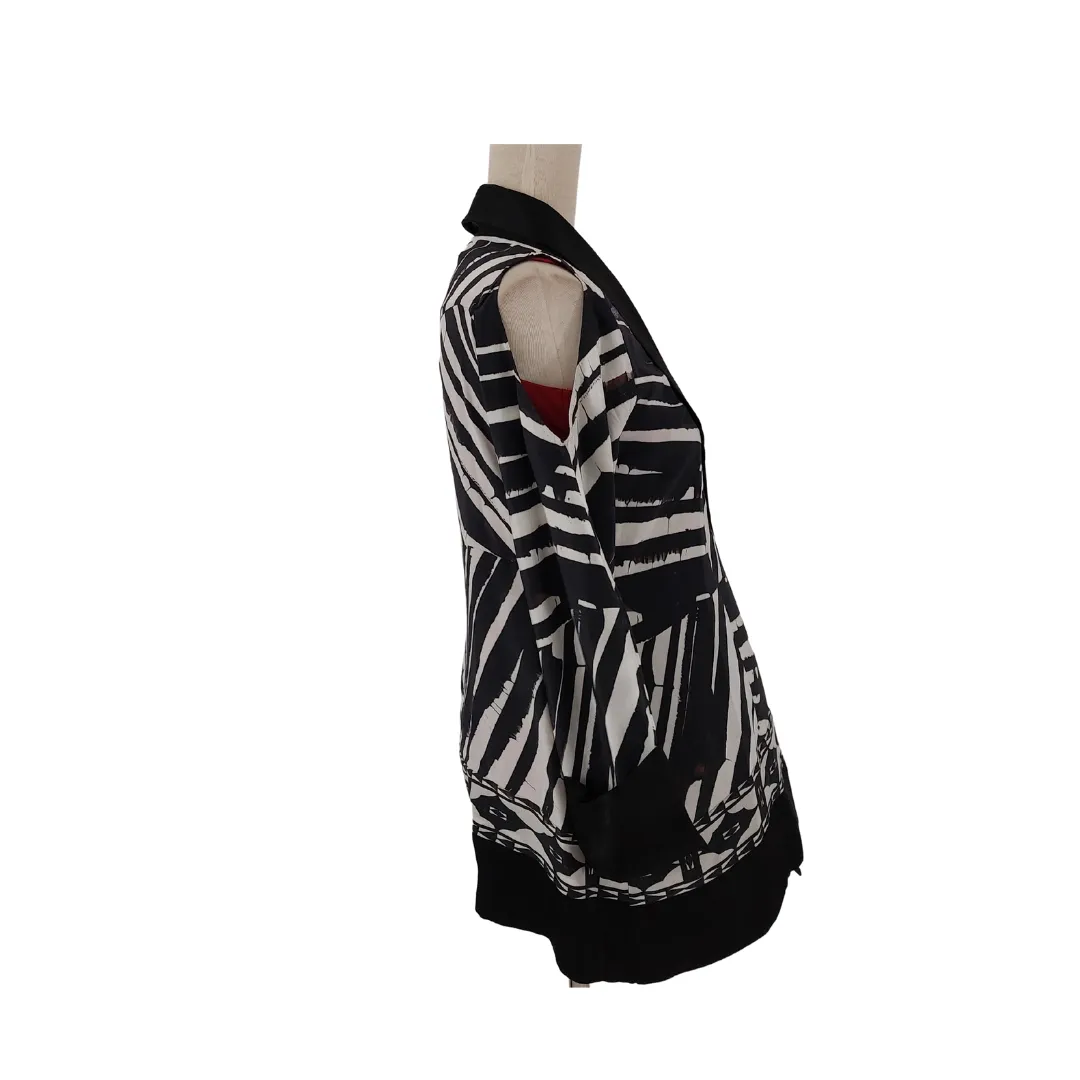 Farah Talib Aziz Black and White Printed Cold Shoulder Jacket | Pre Loved |